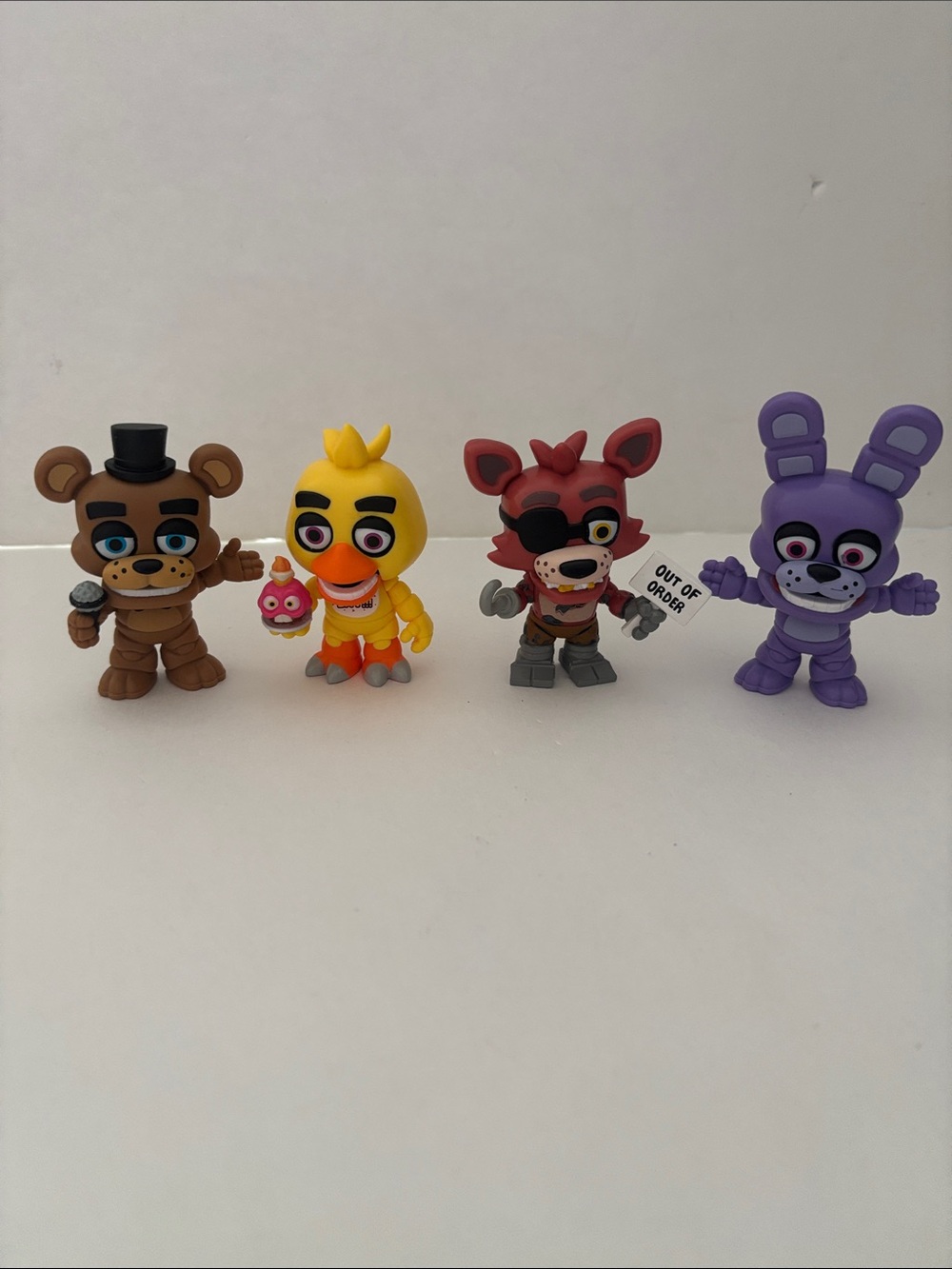 Funko Five Nights at Freddy's 10 Anniversary Mini Vynil figures 4 characters